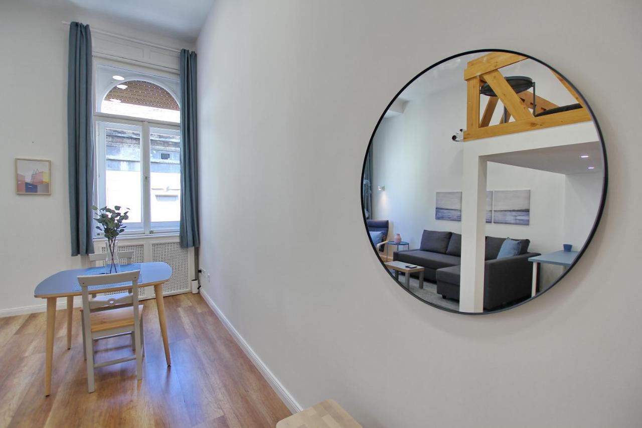 Pau Stylish Studios In The Heart Of Budapest Bagian luar foto