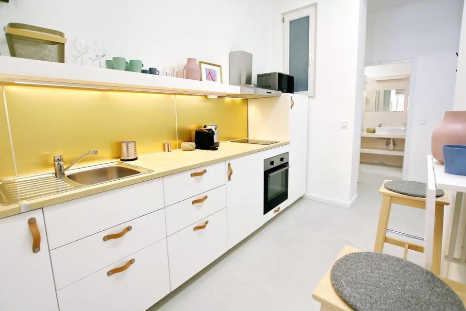Pau Stylish Studios In The Heart Of Budapest Bagian luar foto
